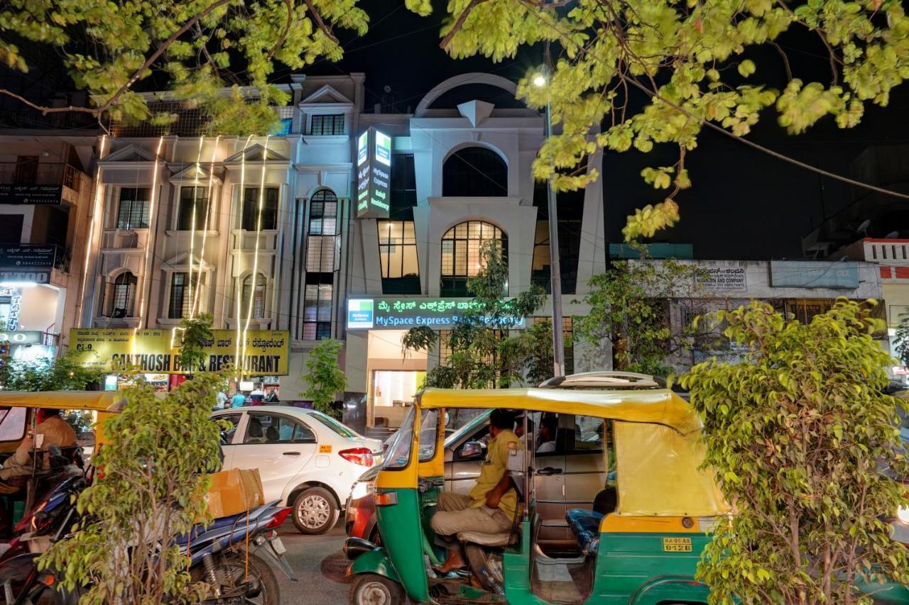 Myspace Express Balaji Residency Bangalore Buitenkant foto